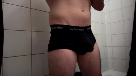 the_delicious_19 online show from 10/23/25, 04:06