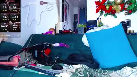 the dog lian online show from 12/22/25, 02:14