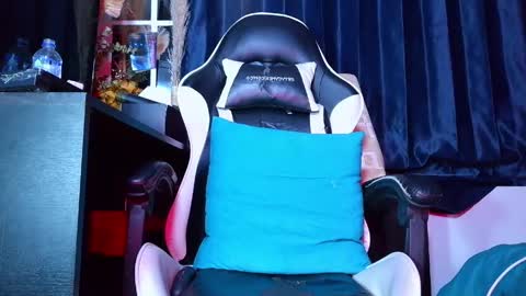 the dog lian online show from 04/01/26, 01:41