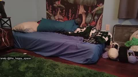 MATERNITY LEAVE  online show from 03/19/26, 01:20