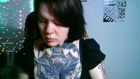 the_ice_owl online show from 11/12/25, 07:20