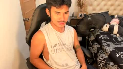 Snapshot of the_killian_jones chatting on 07/24/26, 12:47 ken online show from 07/24/26, 12:47