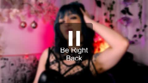 Snapshot of the_kitty_roxy chatting on 12/05/25, 09:51 ... ... online show from 12/05/25, 09:51