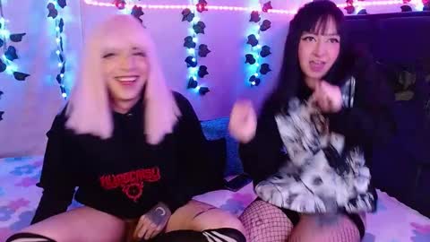 Snapshot of the_lesbian_game chatting on 01/30/25, 03:55 the_lesbian_game online show from 01/30/25, 03:55