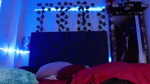 Snapshot of the_lesbian_game chatting on 03/10/25, 05:54 the_lesbian_game online show from 03/10/25, 05:54