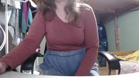 Ekye online show from 10/05/25, 01:20