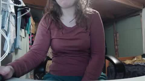 Ekye online show from 10/12/25, 03:38