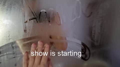 Anna online show from 11/26/25, 09:27