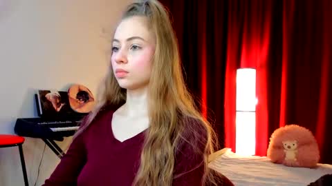 Ally    STREAMING ON TWITCH NOW Check my Twitter for updates online show from 03/16/26, 05:35