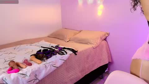 The toxic duo online show from 12/15/25, 01:59