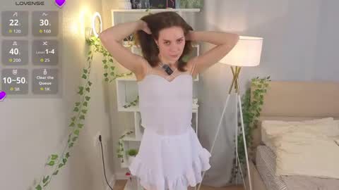My name is Cynthia and Im very happy to see you in my sweet room  online show from 06/10/26, 03:07