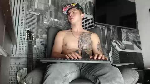 Miguel Angel online show from 12/17/24, 10:12