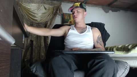Miguel Angel online show from 02/19/25, 04:12