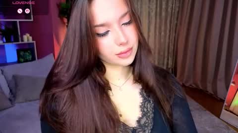 Lucy online show from 02/10/26, 01:48