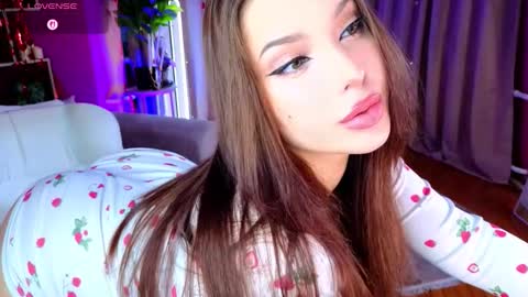 Lucy online show from 02/20/26, 01:22