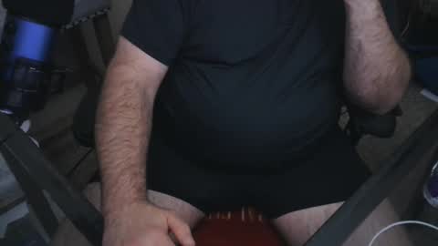 Snapshot of thebearking69 chatting on 12/05/24, 05:15 The Bear King online show from 12/05/24, 05:15