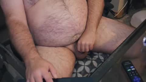 Snapshot of thebearking69 chatting on 10/23/25, 01:10 The Bear King online show from 10/23/25, 01:10