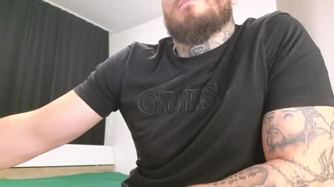 Snapshot of thebestmuscles chatting on 12/04/24, 09:51 John online show from 12/04/24, 09:51