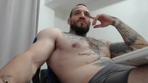 John online show from 12/01/25, 08:47