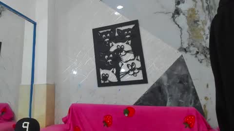 Snapshot of thebigdanni chatting on 03/13/26, 08:59 DEAN AND MARY online show from 03/13/26, 08:59