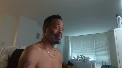 Snapshot of theblacklordmaster chatting on 04/15/26, 12:12 theblacklordmaster online show from 04/15/26, 12:12