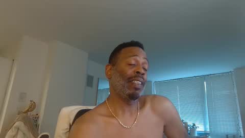 Snapshot of theblacklordmaster chatting on 04/17/26, 05:05 theblacklordmaster online show from 04/17/26, 05:05
