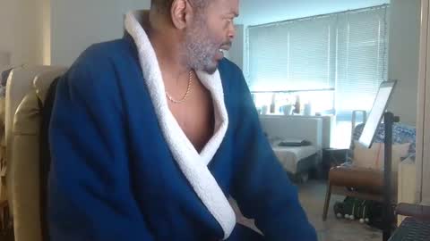 Snapshot of theblacklordmaster chatting on 04/21/26, 12:44 theblacklordmaster online show from 04/21/26, 12:44