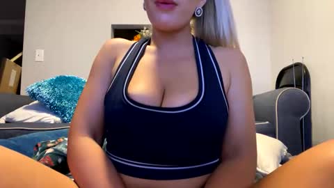 theblondebunni online show from 05/26/26, 04:52