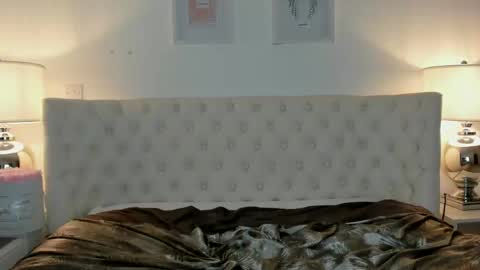 Jessica online show from 01/22/25, 11:21