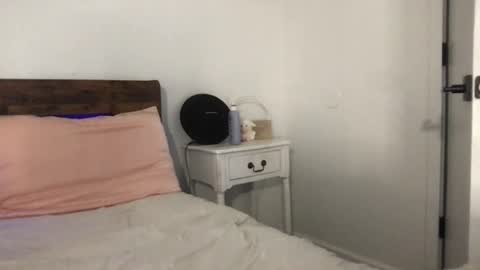 thecamilarhodes online show from 06/12/26, 09:46