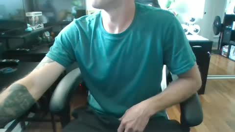 Snapshot of thecock431 chatting on 06/29/26, 02:17 thecock431 online show from 06/29/26, 02:17