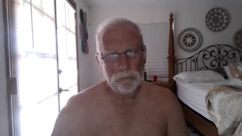 Snapshot of thecooltool_1 chatting on 05/15/26, 08:27 thecooltool_1 online show from 05/15/26, 08:27