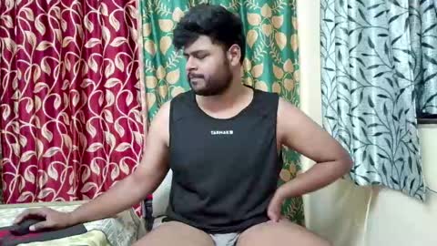 thecuteboyy online show from 05/25/26, 06:25