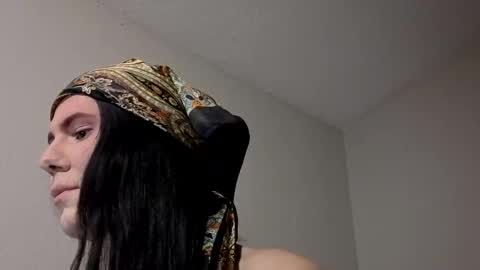 thedolllee25 online show from 02/19/26, 10:44