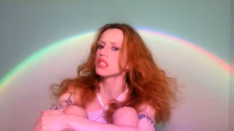 Yolanda online show from 02/18/25, 09:09