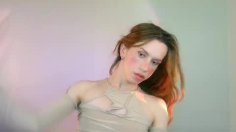 Yolanda online show from 03/08/25, 07:20