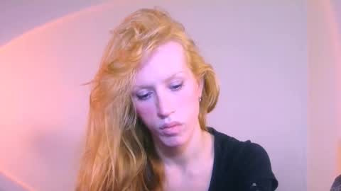 Yolanda online show from 12/18/25, 04:57