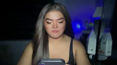 Snapshot of theenchantress_xxx chatting on 11/04/25, 05:56 theenchantress_xxx online show from 11/04/25, 05:56