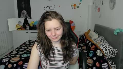 TheFarmergirl online show from 03/23/26, 05:28