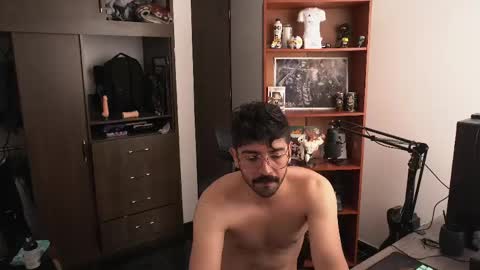 Wolf Independent model online show from 04/25/26, 03:53