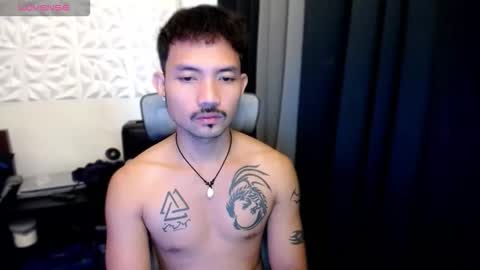 Snapshot of thefriskyasian chatting on 10/25/25, 12:07 Jaycee online show from 10/25/25, 12:07