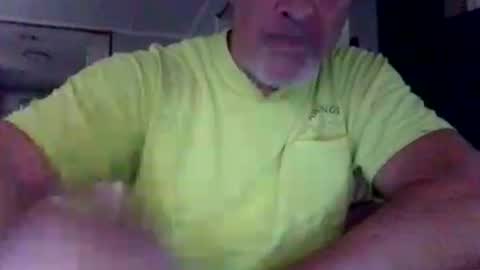Snapshot of thefyreman chatting on 08/06/26, 01:29 thefyreman online show from 08/06/26, 01:29
