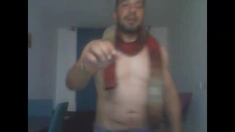 Snapshot of thegoldeneyes chatting on 06/09/26, 02:56 thegoldeneyes online show from 06/09/26, 02:56