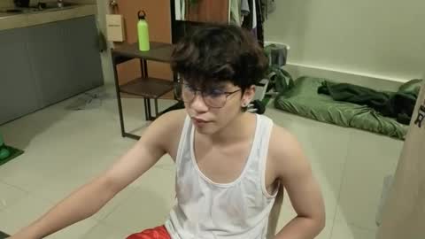 Green online show from 02/19/26, 07:43