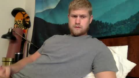 Snapshot of thehairyprince chatting on 07/16/26, 02:23 Harry online show from 07/16/26, 02:23