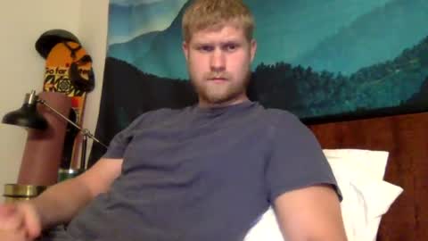 Snapshot of thehairyprince chatting on 07/19/26, 02:32 Harry online show from 07/19/26, 02:32