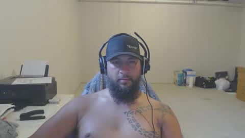 Snapshot of thehawaiian93 chatting on 09/11/25, 07:14 thehawaiian93 online show from 09/11/25, 07:14