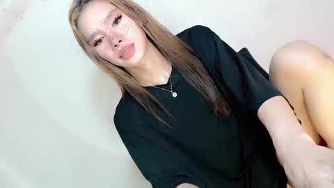 Snapshot of thehornygirl_laisa chatting on 02/07/25, 07:27 laisa online show from 02/07/25, 07:27