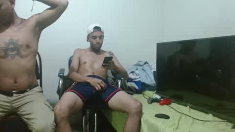 thehousedog online show from 03/12/25, 03:46