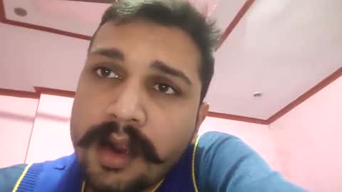 Snapshot of theindianfellow chatting on 01/10/25, 10:39 SKY- Boyforyouonly26 online show from 01/10/25, 10:39